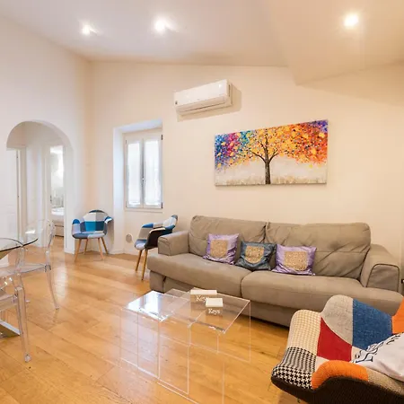 Lägenhet Charming View By Mmega Florens