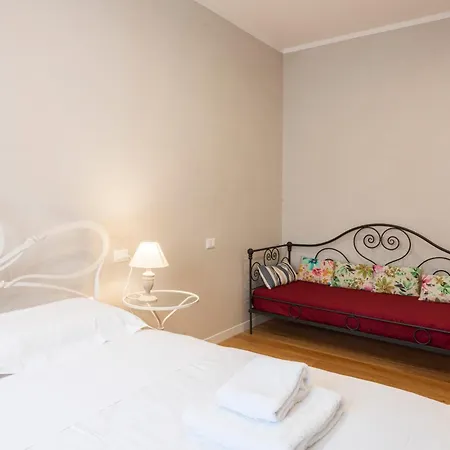 Apartman Charming View By Mmega *